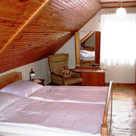 Cozy Pet-friendly Holiday Home in Tännesberg Exterior foto