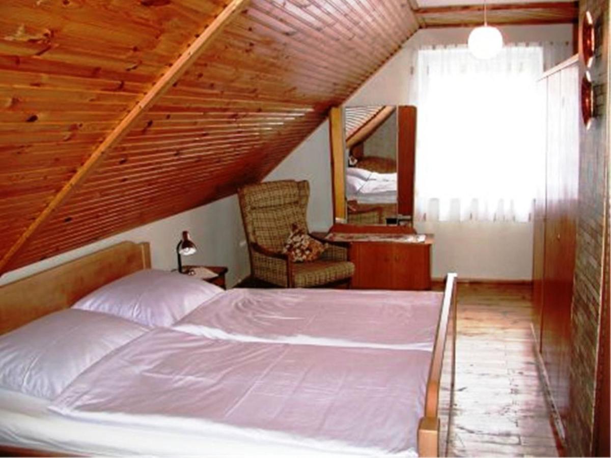 Cozy Pet-friendly Holiday Home in Tännesberg Exterior foto
