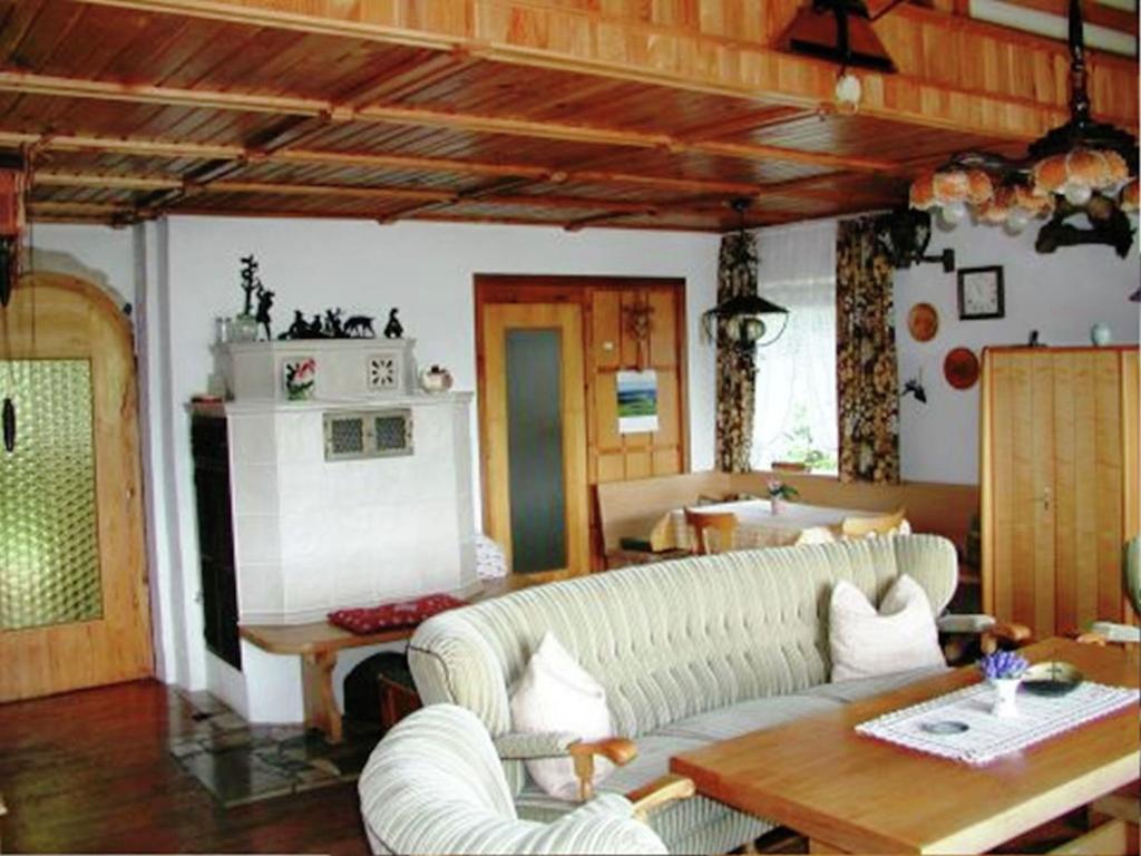 Cozy Pet-friendly Holiday Home in Tännesberg Exterior foto